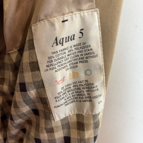 AQUASCUTUM LONDON Sz 36R Aqua 5 Classic Tan Trench Coat with Buckle Belt Lined - Picture 12 of 14